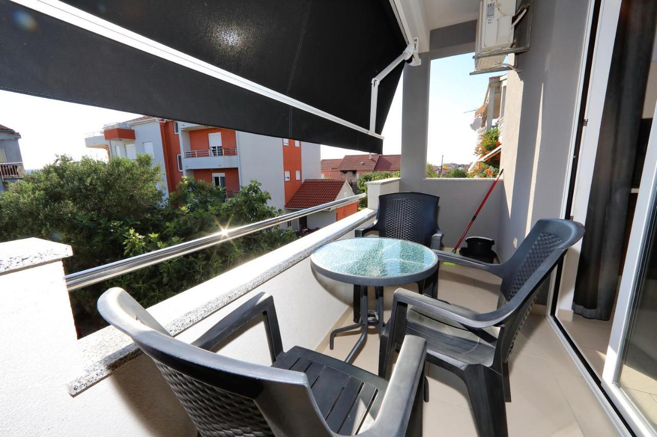 Apartments Neli Bibinje Exterior foto